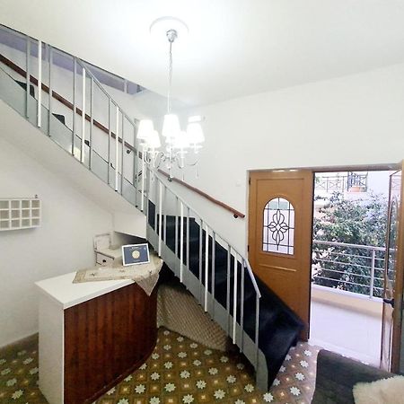 Avrahostelroom Kerpe Dış mekan fotoğraf