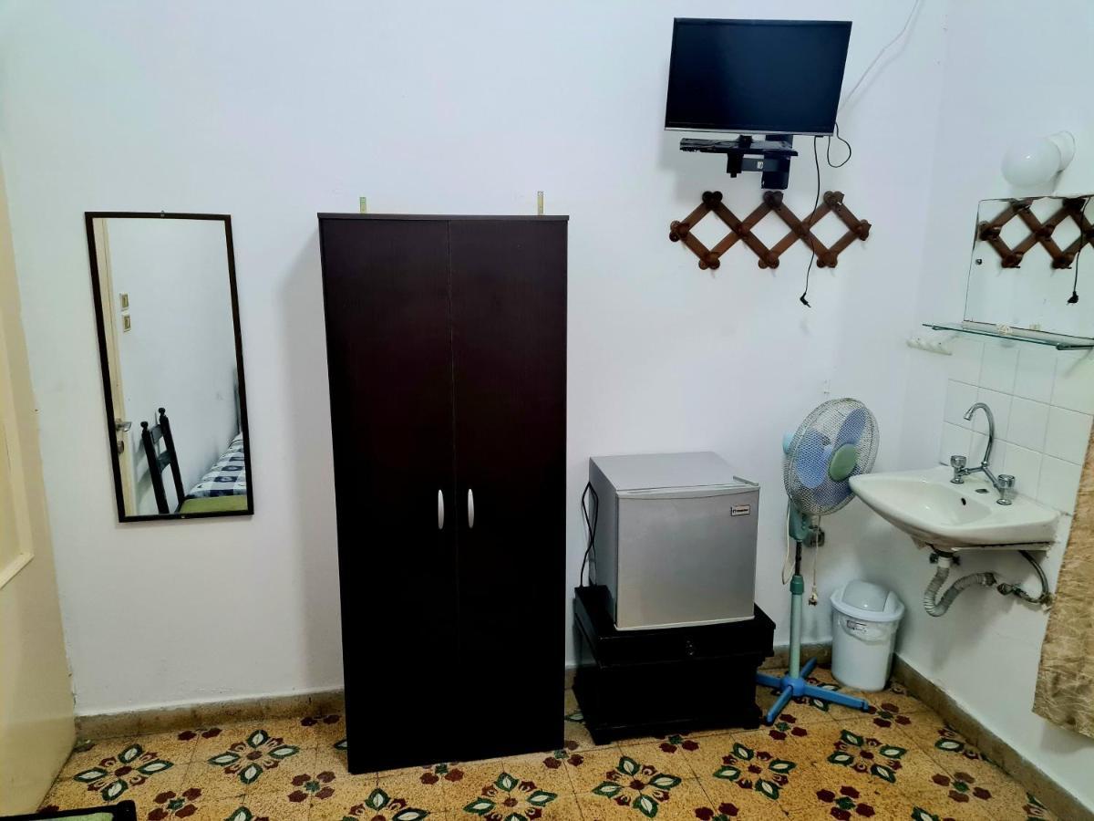 Avrahostelroom Kerpe Dış mekan fotoğraf