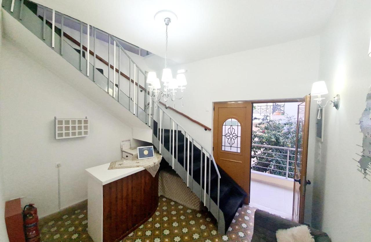Avrahostelroom Kerpe Dış mekan fotoğraf